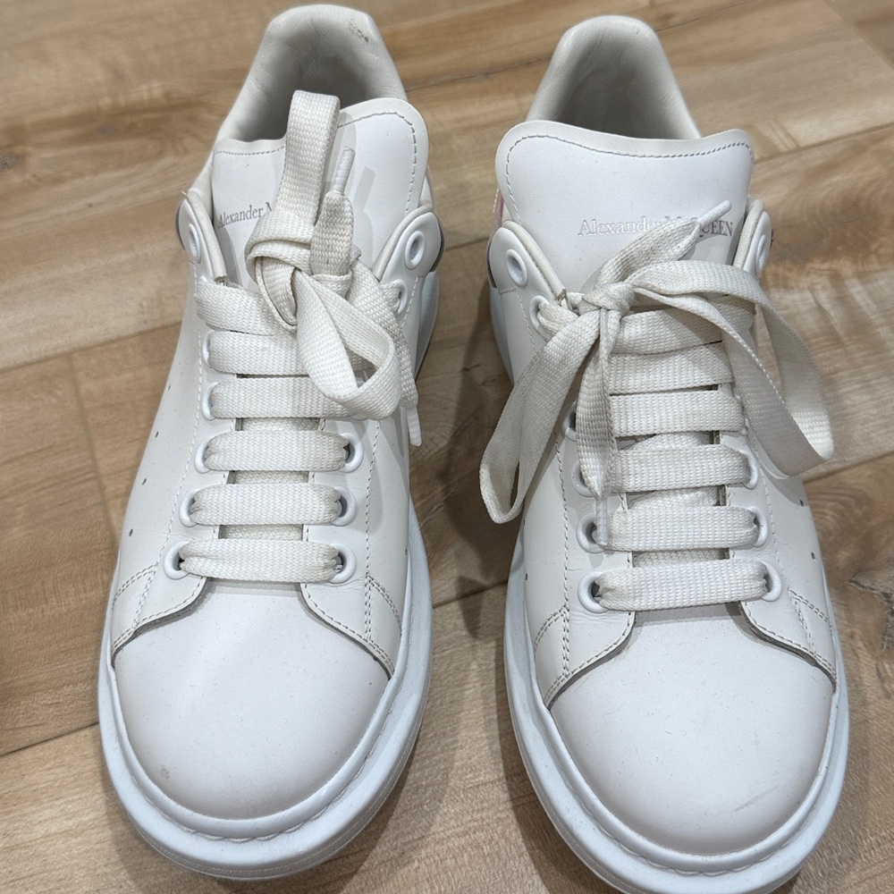 Alexander McQueen Cream Lace-Up Sneakers